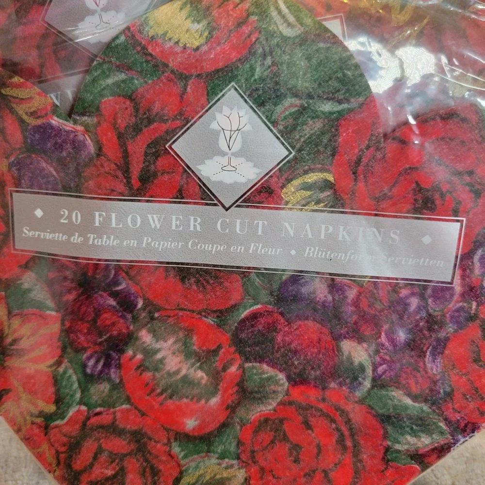 MacKenzie-Childs Eileen West VTG Napkins Lot Floral‎ Scalloped Round Flower Fan